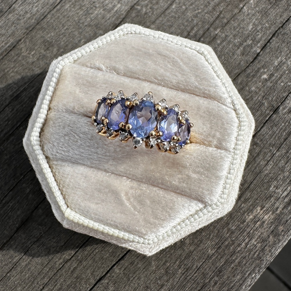 Tanzanite and Diamond Ring 14K Yellow Gold - Picture 16 of 17